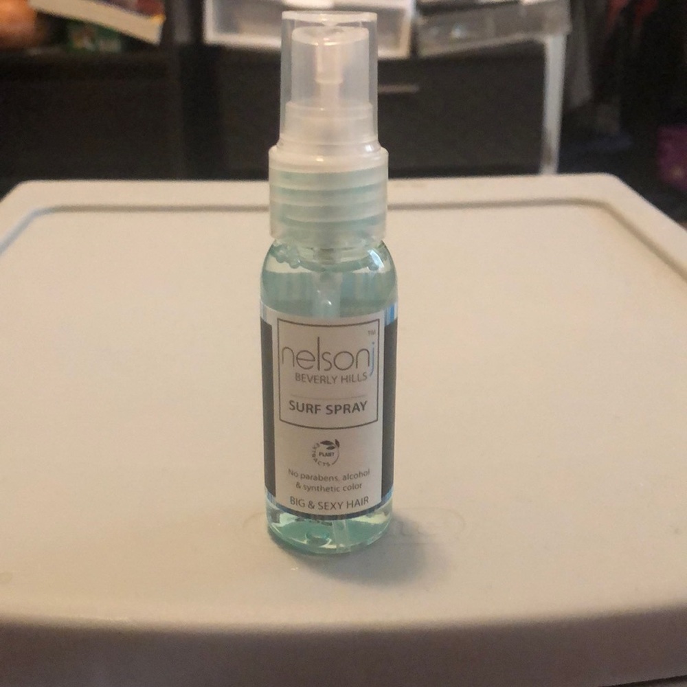 5FOR$25NelsonJ Beverly Hills Volumizing Surf Spray